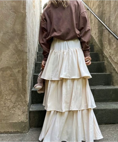 merrylatte(メリーラテ)の「イレヘムティアードスカート(スカート・レディース・ホワイト/ベージュ・FREE)」の4枚目の写真