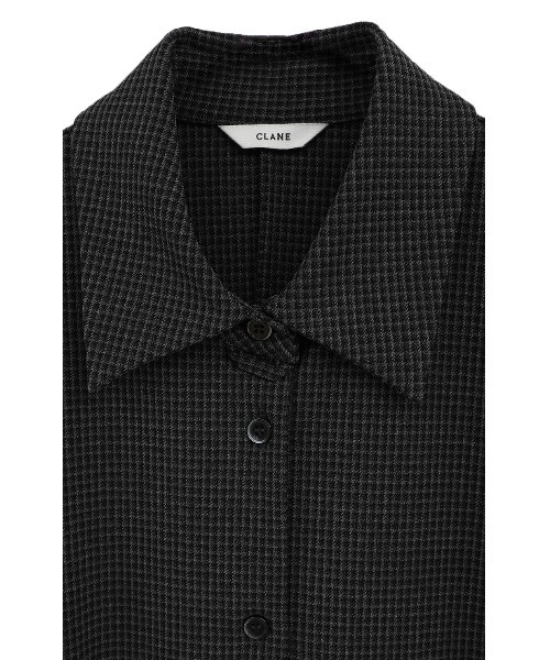 CLANE(クラネ)の「POWER SHOULDER CHECK SHIRT ONEPIECE(ワンピース・レディース・ベージュ/グレー・1/2)」の6枚目の写真