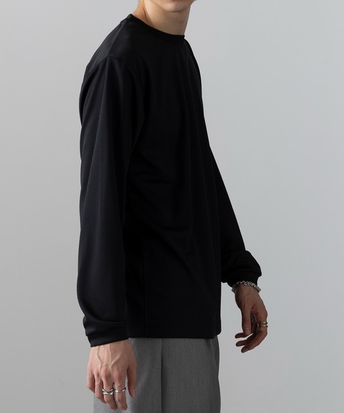 wundou(ウンドウ)の「【wundou】ドライライト長袖Tシャツ P350(Tシャツ/カットソー・メンズ・ブラック/ネイビー/ホワイト・M/L/XL/XXL)」の5枚目の写真