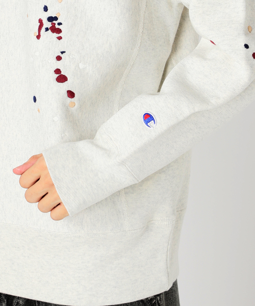Champion(チャンピオン)の「CHAMPION / チャンピオン 別注 R/W 刺繍スプラッシュ スウェット(スウェット・メンズ・グレー/ブラック/アイボリー・MEDIUM/LARGE/X-LARGE)」の14枚目の写真