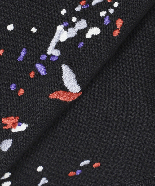 Champion(チャンピオン)の「CHAMPION / チャンピオン 別注 R/W 刺繍スプラッシュ スウェット(スウェット・メンズ・グレー/ブラック/アイボリー・MEDIUM/LARGE/X-LARGE)」の4枚目の写真