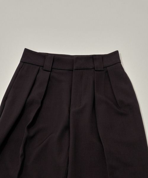 Nu(ニュー)の「【Nu】センタープレスワイドパンツ(その他パンツ・レディース・ブラック/チャコールグレー・S/M)」の6枚目の写真