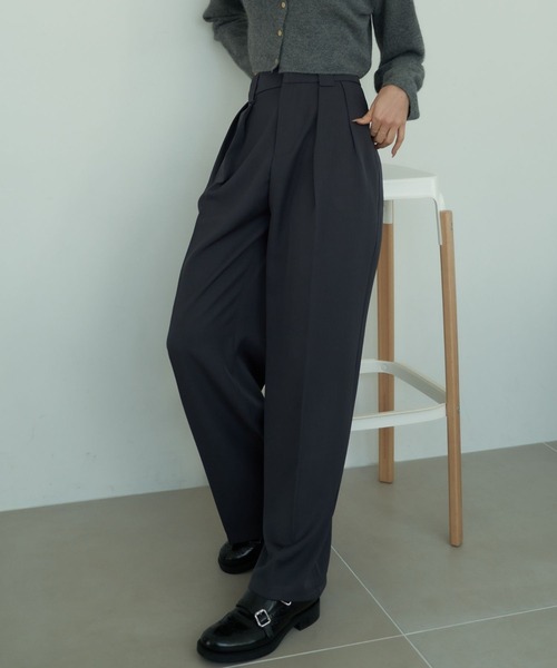 Nu(ニュー)の「【Nu】センタープレスワイドパンツ(その他パンツ・レディース・ブラック/チャコールグレー・S/M)」の12枚目の写真