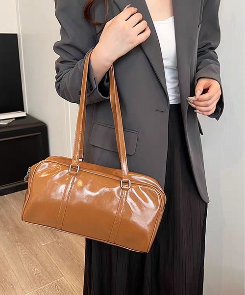 LA VORAGINE(ラ ヴォラジネ)の「外ポケットボストンバッグ(ボストンバッグ・レディース・ブラウン/モカ/ブラック/ワイン・FREE)」の18枚目の写真
