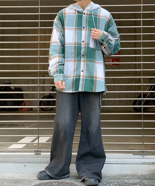 link lot（リンクロット）の「【秋冬】フード付ヘビーネルチェックシャツ（シャツ/ブラウス・メンズ・ブラック/グリーン・M/L）」の15枚目の写真