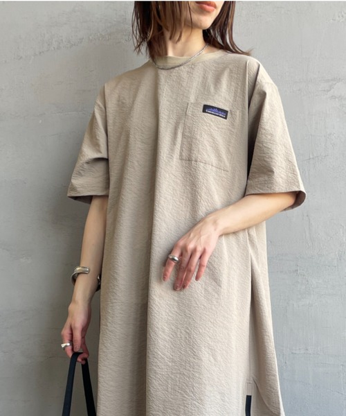 THOUSAND MILE（サウザンドマイル）の「[THOUSAND MILE/サウザンド マイル] 別注 シアサッカー ロゴジップ ショートスリーブワンピース（ワンピース・レディース・ブラック/ベージュ/ネイビー・F）」の21枚目の写真