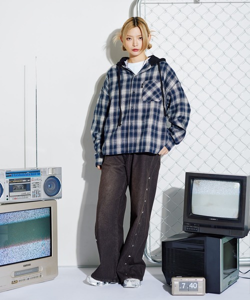 MSG（エムエスジー）の「12ozヴィンテージ加工カーブリベットバギーカーブデニム【UNISEX】（デニムパンツ・メンズ・ブラック/ブルー/ブラウン/レッド・S/M/L/XL）」の18枚目の写真