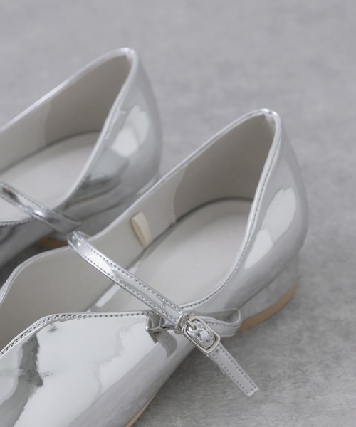 SENSE OF PLACE by URBAN RESEARCH（センスオブプレイスバイアーバンリサーチ）の「メタリックポインテッドシューズ（パンプス・レディース・ブラック/シルバー/ゴールド・LARGE/SMALL/MEDIUM）」の9枚目の写真