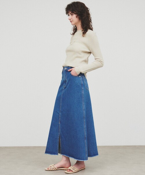 cloenc（クロエンス）の「【マシンウォッシュ】コットンデニムスカート（デニムスカート・レディース・ブルー/ブルー系その他・02/01/03）」の4枚目の写真