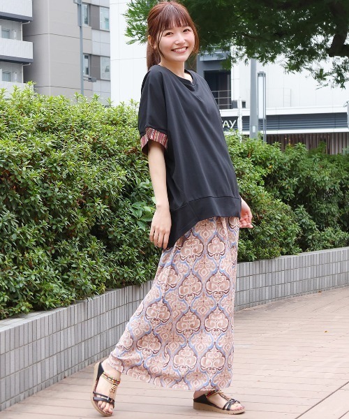 チチカカ（チチカカ）の「オリエンタルプリントワイドパンツ（その他パンツ・レディース・オレンジ/ベージュ/パープル・FREE）」の4枚目の写真