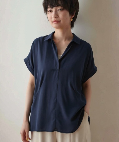 aquagarage(アクアガレージ)の「後ボタン スキッパーシフォンブラウス(シャツ/ブラウス・レディース・ネイビー/グレー/オフホワイト/ピンク/サンドベージュ/カーキ/ブラック・ONESIZE)」の6枚目の写真