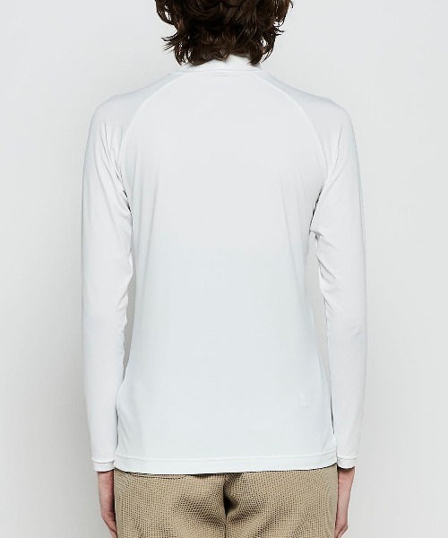 Picone CLUB（ピッコーネクラブ）の「UV冷却ネックポイントプルオーバー（Tシャツ/カットソー・レディース・ホワイト/ブラック・S/M/L）」の16枚目の写真