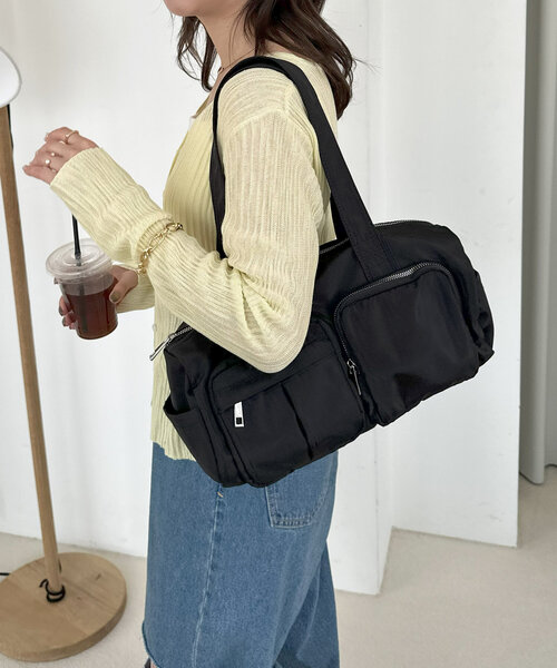 DISCOAT（ディスコート）の「【8ポケットで収納力◎/230g】アウトポケット軽量ドラムバッグ（ボストンバッグ・レディース・ブラック/ベージュ/オリーブ/シルバー・FREE）」の10枚目の写真