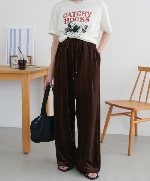 DISCOAT（ディスコート）の「【8ポケットで収納力◎/230g】アウトポケット軽量ドラムバッグ（ボストンバッグ・レディース・ブラック/ベージュ/オリーブ/シルバー・FREE）」の17枚目の写真