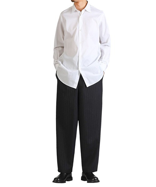 marka（マーカ）の「marka / マーカ：COCOON WIDE EASY PANTS - 2/72 washer wool tropical -：M25A-12PT01C[COR]（スラックス・メンズ・ブラック系その他/ネイビー・1(S)/2(M)）」の9枚目の写真