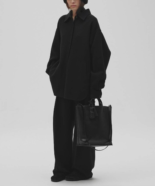 TODAYFUL(トゥデイフル)の「TODAYFUL Useful Leather Bag ユースフルレザーバッグ(L)/12521021(トートバッグ・レディース・ブラック/ダークブラウン・ONE SIZE)」の6枚目の写真