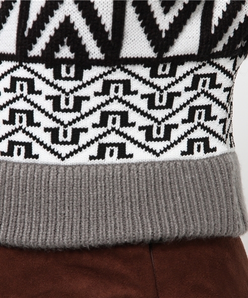 SLY（スライ）の「STRATUMジャガード MG TOPS（ニット/セーター・レディース・ワインレッド/ブラック・2/1）」の8枚目の写真