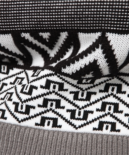 SLY（スライ）の「STRATUMジャガード MG TOPS（ニット/セーター・レディース・ワインレッド/ブラック・2/1）」の9枚目の写真
