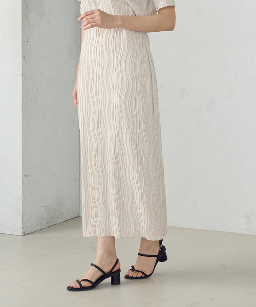 COMME CA ISM（コムサイズム）の「ストレッチプリーツ ナロースカート / セットアップ対応（スカート・レディース・ブルー/アイボリー/ブラック・MEDIUM/LARGE）」の10枚目の写真