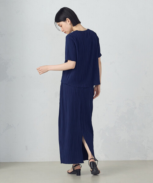 COMME CA ISM（コムサイズム）の「ストレッチプリーツ ナロースカート / セットアップ対応（スカート・レディース・ブルー/アイボリー/ブラック・MEDIUM/LARGE）」の19枚目の写真