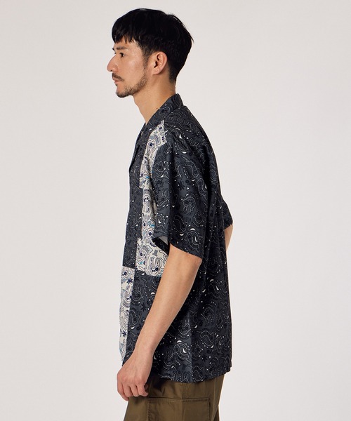 LANVIN en Bleu（ランバンオンブルー）の「【LANVIN en Bleu ESSENTIAL】Jeuneurs / ”アルベール” オールオーバープリント ブロッキング オープンカラー 半袖シャツ（シャツ/ブラウス・メンズ・ダークグレー・MEDIUM/LARGE/X-LARGE）」の6枚目の写真
