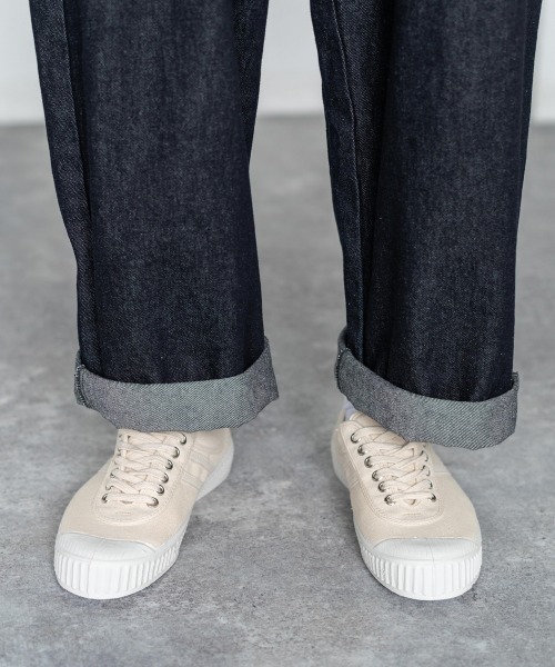 INN-STANT（インスタント）の「INN-STANT インスタント キャンバスレースアップスニーカー（スニーカー・メンズ・マスタード/ホワイト/カーキ/ナチュラル/レッド・40/43/41/42）」の3枚目の写真