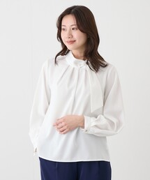 スタンドアシメタイブラウス