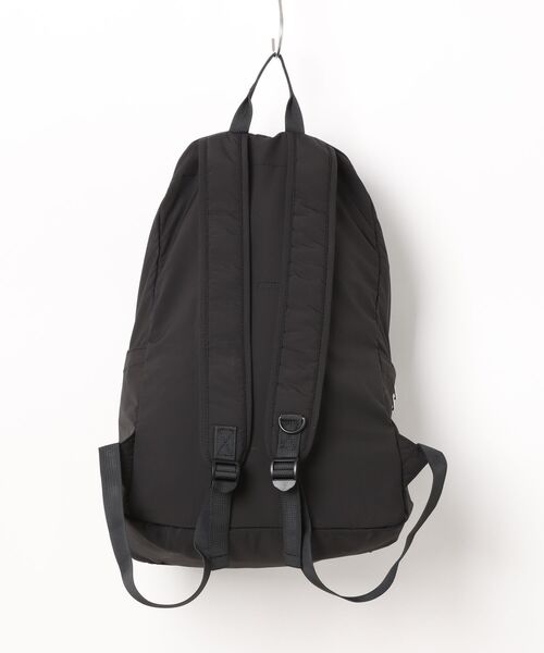 PEANUTS（ピーナッツ）の「PEANUTS SOLEIL ウィークエンドデイパック（バックパック/リュック・レディース・ブラック/ベージュ・FREE）」の4枚目の写真