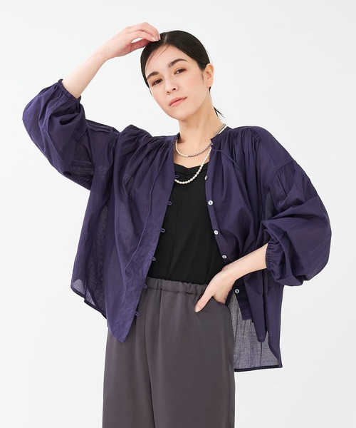 collex（コレックス）の「リボン&ギャザーブラウス（シャツ/ブラウス・レディース・オフホワイト/ダークネイビー/エメラルド・フリー）」の2枚目の写真