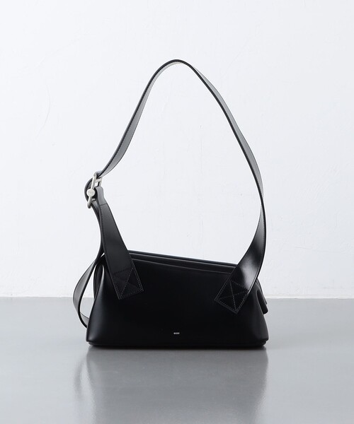 OSOI（オソイ）の「＜OSOI＞SLIDE BROT バッグ（ショルダーバッグ・レディース・オフホワイト/ブラック・FREE）」の4枚目の写真