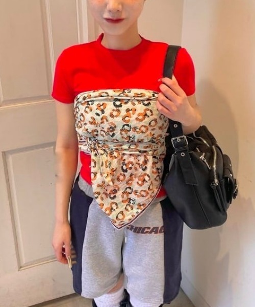 Ray BEAMS(レイビームス)の「POM Amsterdam / Leopard Lush Shawl(バンダナ/スカーフ・レディース・その他・ONE SIZE)」の5枚目の写真