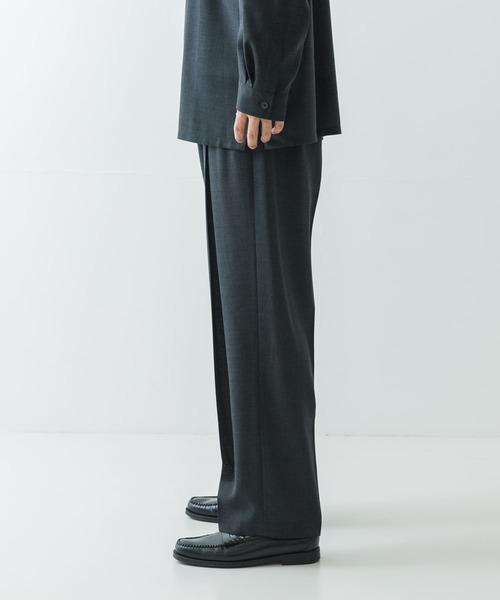 セール】『別注』ATON×URBAN RESEARCH TWO TUCKED EASY PANTS