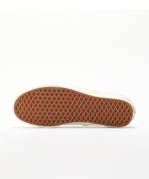 VANS(バンズ)の「VANS / ヴァンズ Authentic Sliver VN000D6DWWW(スニーカー・メンズ・ホワイト・26cm/26.5cm/27cm/27.5cm/28cm)」の5枚目の写真
