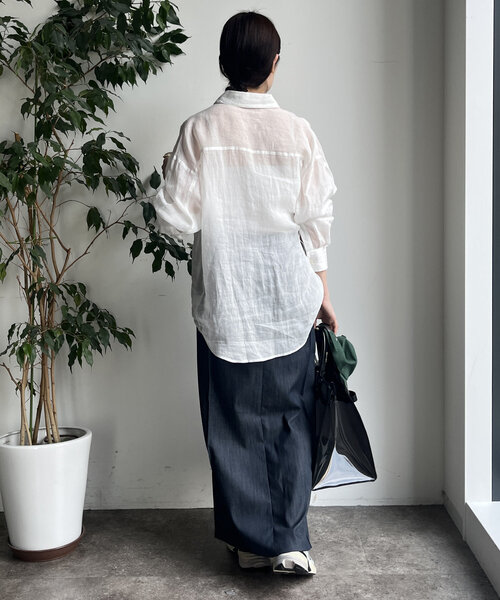 DouDou（ドゥドゥ）の「リネンビッグシャツ（シャツ/ブラウス・レディース・ベージュ系その他/ブラック系その他/ネイビー/ベージュ/ホワイト・FREE）」の21枚目の写真