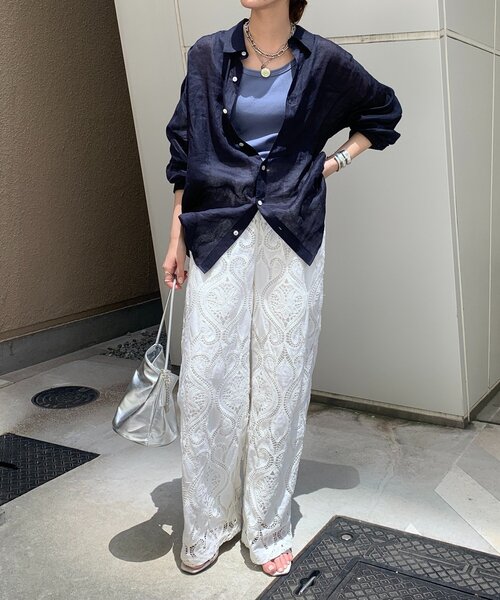 DouDou（ドゥドゥ）の「リネンビッグシャツ（シャツ/ブラウス・レディース・ベージュ系その他/ブラック系その他/ネイビー/ベージュ/ホワイト・FREE）」の11枚目の写真