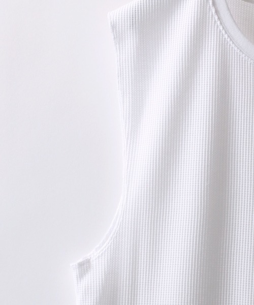 SITRY（シトリー）の「Thermal Layered No Sleeve Shirt/サーマル ワッフル ロング丈 ノースリーブシャツ タンクトップ（タンクトップ・メンズ・ホワイト/ブラック・L/M）」の7枚目の写真