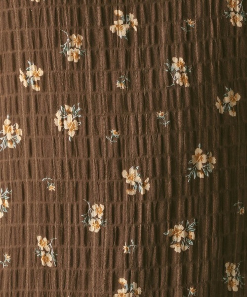 FOREVER 21(フォーエバー トゥエンティーワン)の「【2025SS】レトロフラワーキャミワンピース(ワンピース・レディース・ブラウン/ナチュラル・SMALL/MEDIUM)」の18枚目の写真