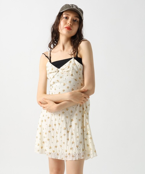 FOREVER 21(フォーエバー トゥエンティーワン)の「【2025SS】レトロフラワーキャミワンピース(ワンピース・レディース・ブラウン/ナチュラル・SMALL/MEDIUM)」の8枚目の写真