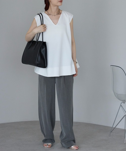 &MARKS（アンドマークス）の「C7【本革】3層収納本革トートバッグ（トートバッグ・レディース・ベージュ/ブラウン/グレー/ブラック・FREE）」の11枚目の写真