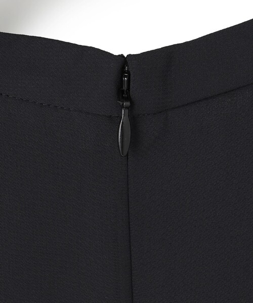 ICB（アイシービー）の「BackSatinAmunzen シフォンコンビブラウス（シャツ/ブラウス・レディース・アイボリー系/ブラック系・SMALL/MEDIUM/X-SMALL）」の13枚目の写真