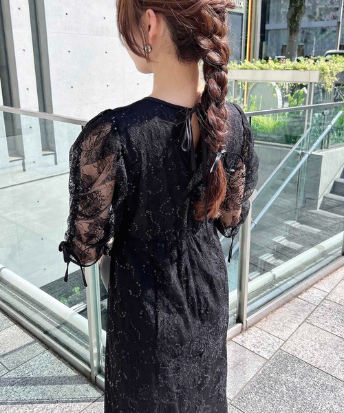 INGNI(イング)の「【WEB限定】スパンコールレースワンピース(ドレス・レディース・ブラック/ブルー系/ピンクベージュ/ミント・S/M)」の7枚目の写真