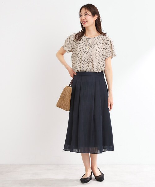 【夏SALE／マシンウォッシュ可／セットアップ可】ギャザータックプリントブラウス 夏SALE／マシンウォッシュ可／セットアップ可】ギャザータック