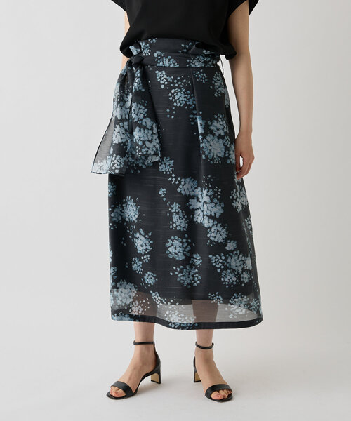 LIVETART(リヴェタート)の「夜道のアジサイ柄スカート(スカート・レディース・ダークグレー・FREE)」の12枚目の写真