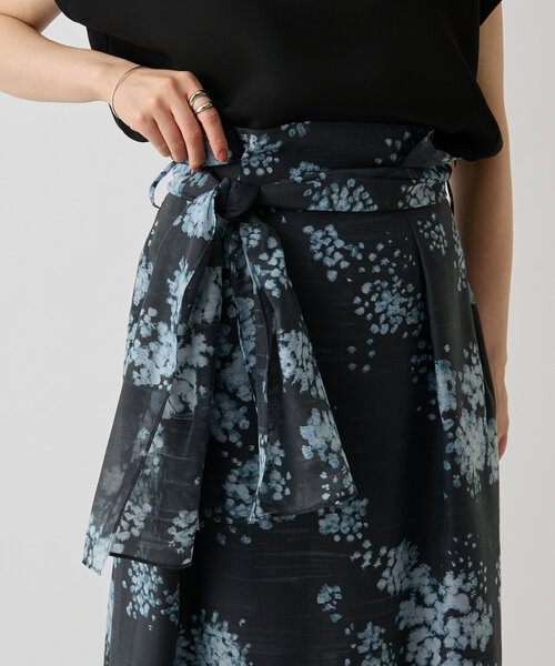 LIVETART(リヴェタート)の「夜道のアジサイ柄スカート(スカート・レディース・ダークグレー・FREE)」の17枚目の写真