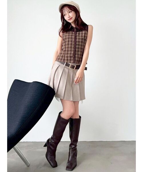 RESEXXY（リゼクシー）の「チェックレイヤードノースリシャツ（シャツ/ブラウス・レディース・ブラック/レッド/ブラウン・FREE）」の7枚目の写真