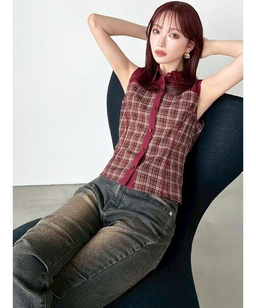 RESEXXY（リゼクシー）の「チェックレイヤードノースリシャツ（シャツ/ブラウス・レディース・ブラック/レッド/ブラウン・FREE）」の12枚目の写真