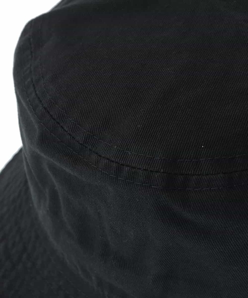 a.v.v(アーヴェヴェ)の「【NEW HATTAN】 ツイルバケットハット(ハット・メンズ・ブラック・46)」の2枚目の写真