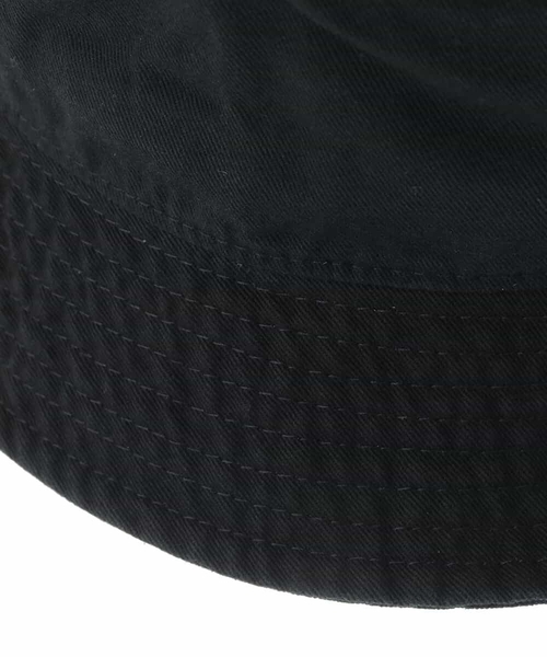 a.v.v(アーヴェヴェ)の「【NEW HATTAN】 ツイルバケットハット(ハット・メンズ・ブラック・46)」の3枚目の写真