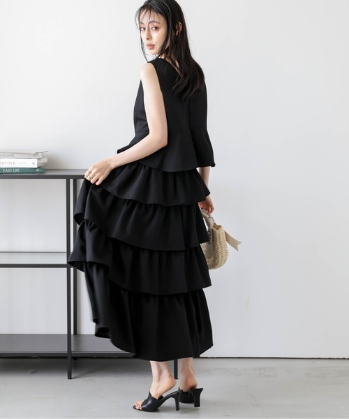 AMELY(エミリー)の「ペプラム×ラッフルスカートセットアップ(セットアップ・レディース・ベージュ/グレー/ブラック/ミント・M/L)」の8枚目の写真