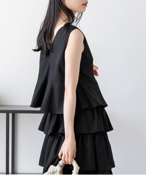 AMELY(エミリー)の「ペプラム×ラッフルスカートセットアップ(セットアップ・レディース・ベージュ/グレー/ブラック/ミント・M/L)」の9枚目の写真
